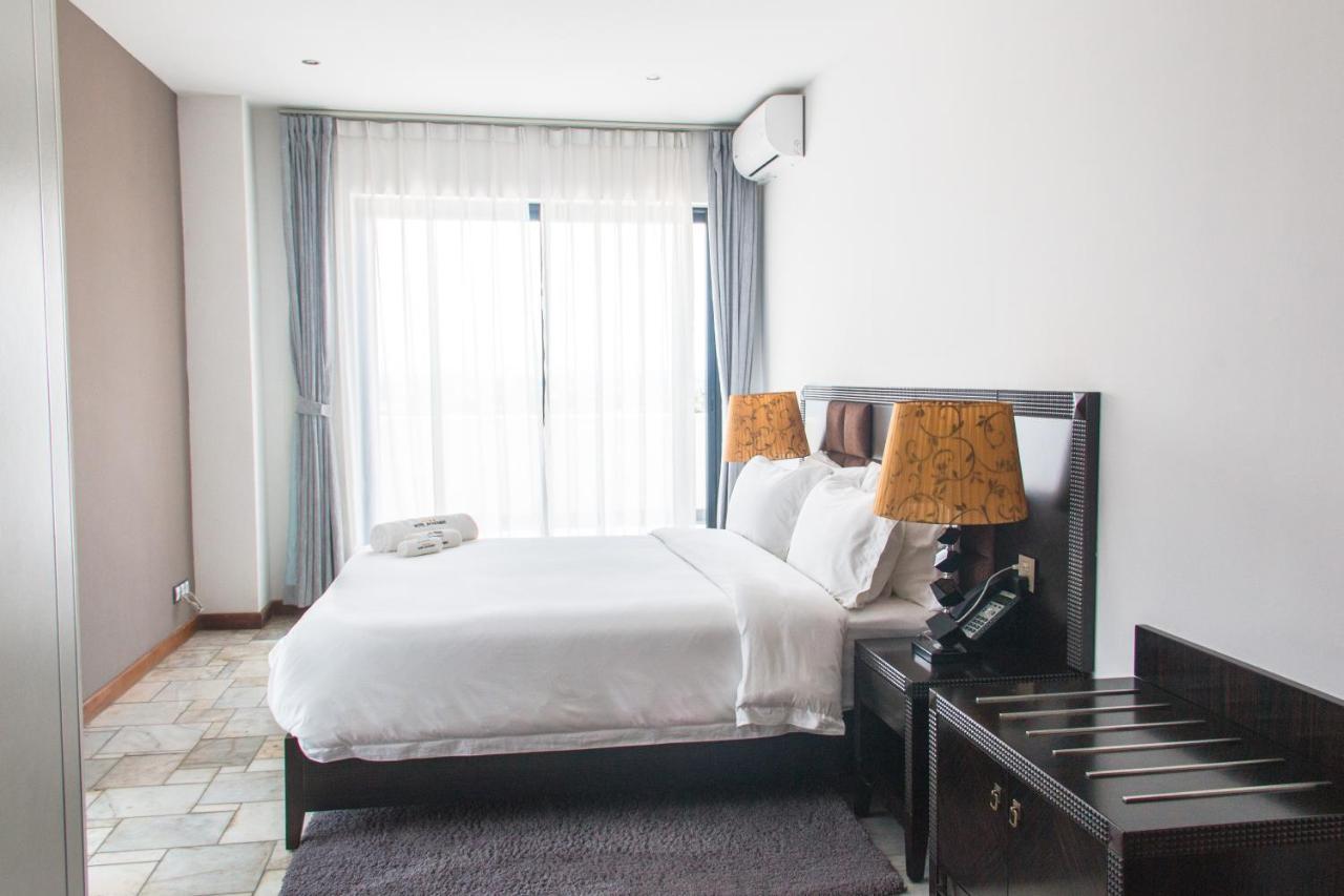 The Streamliner Hotel Apartment Τοαμασίνα Εξωτερικό φωτογραφία